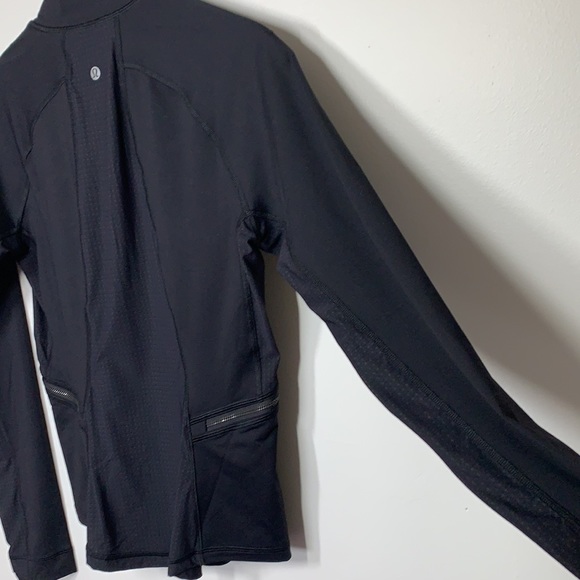 Lululemon jacket black slim fitting - Picture 4 of 4
